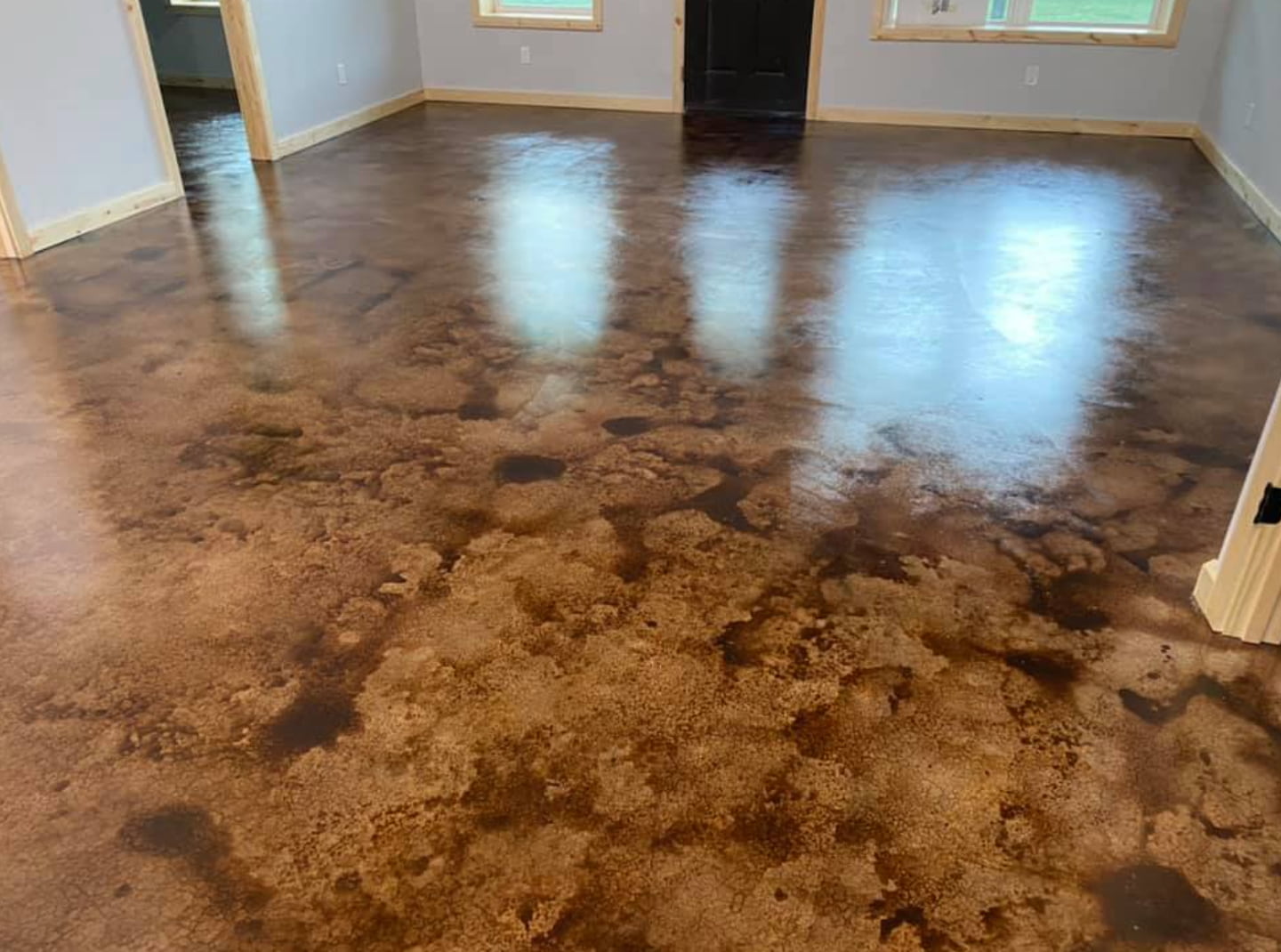 concrete staining in Conroe, TX